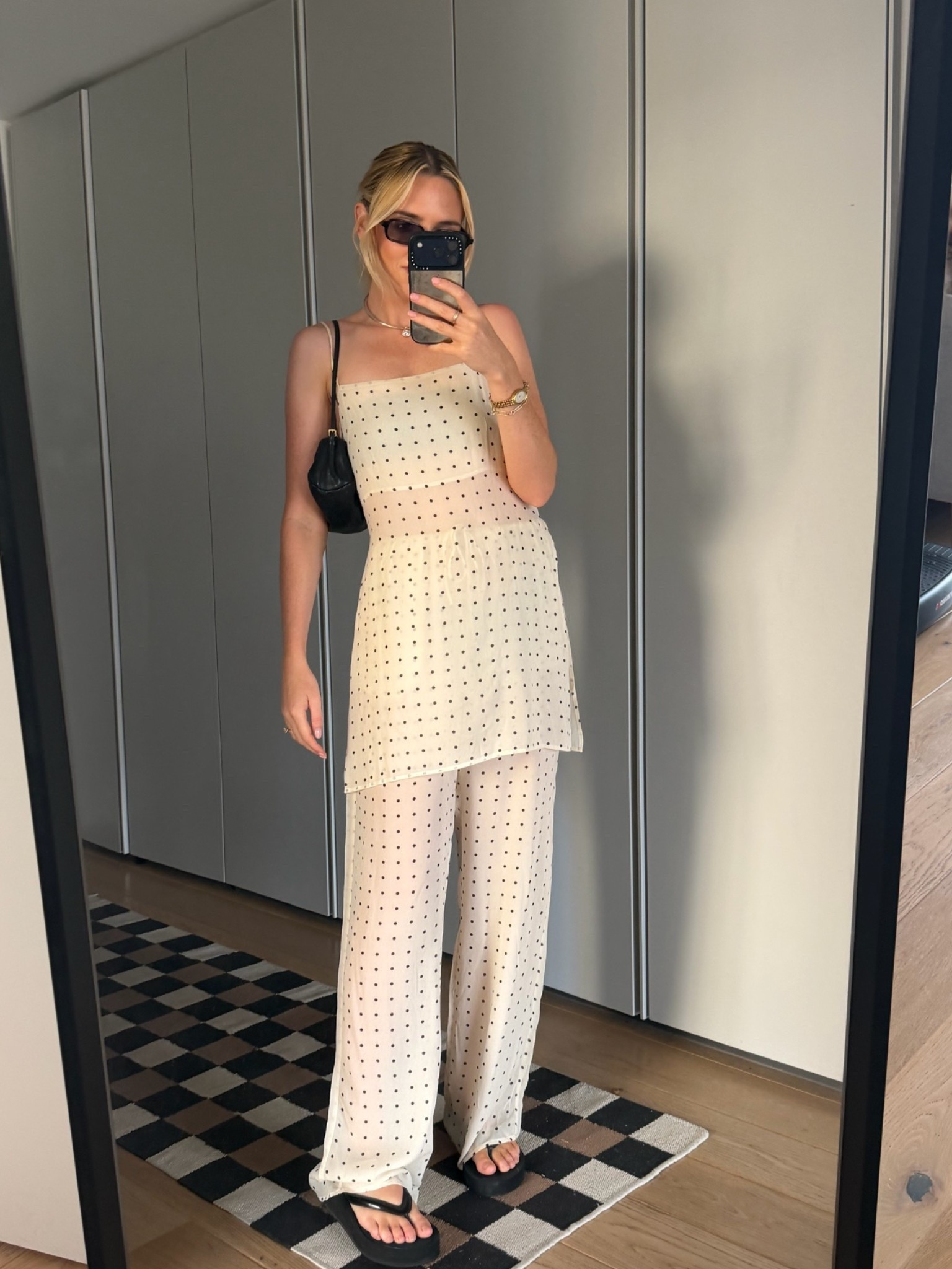 We love a matching set wearing a 6 in both the top and pants

#LTKaustralia #LTKsale