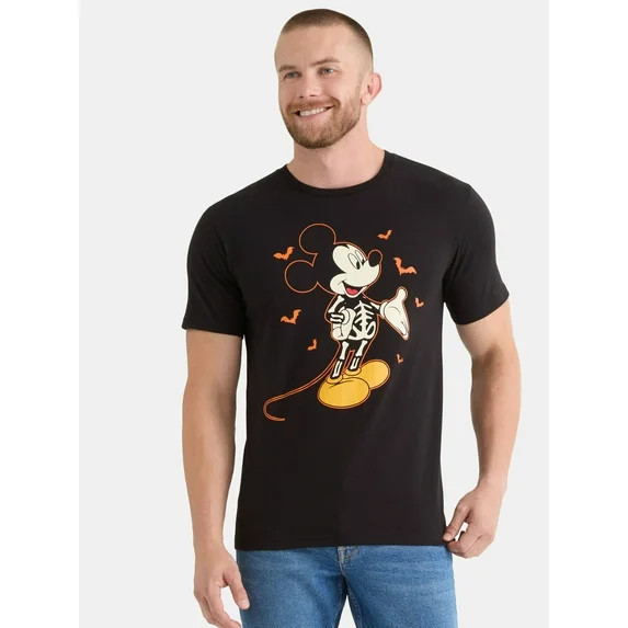 Mickey Mouse Men's and Big Men's Halloween Graphic Tee with Short Sleeves, Sizes XS-3XL - Walmart... | Walmart (US)
