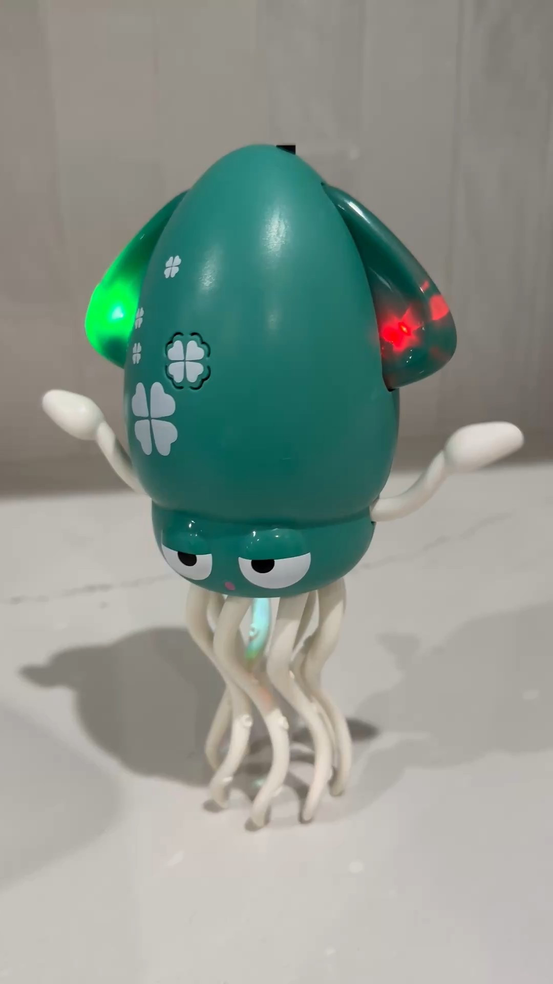 Dancing squid baby toy to keep Bentlee entertained 😂 