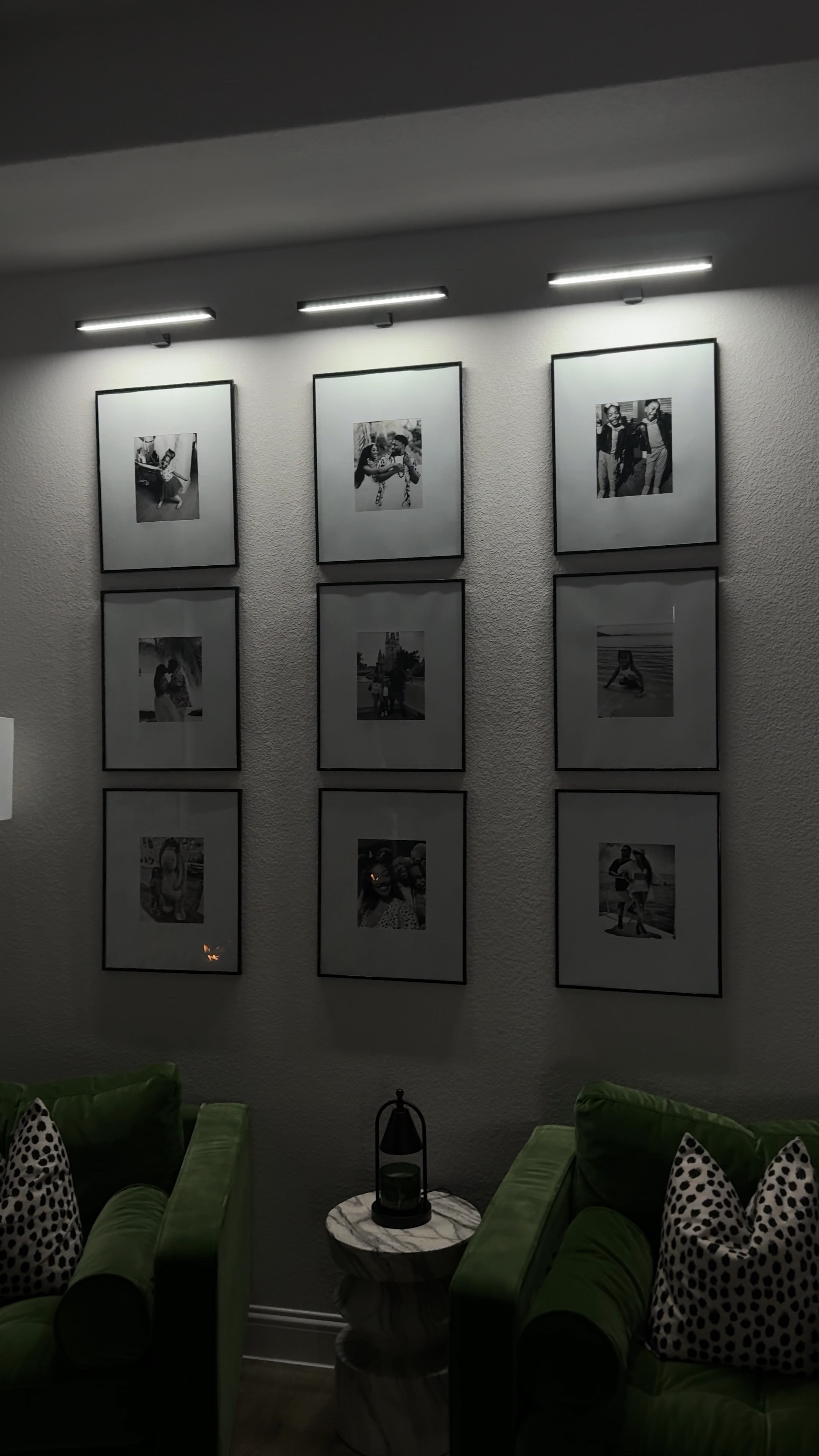 Beautiful gallery wall #gallerywall #LTKdecor 

#LTKhome