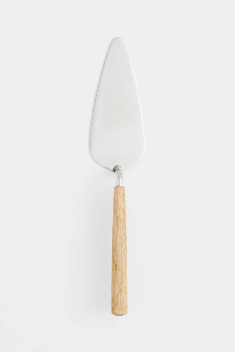 Metal and Wood Cake Server | H&M (US + CA)