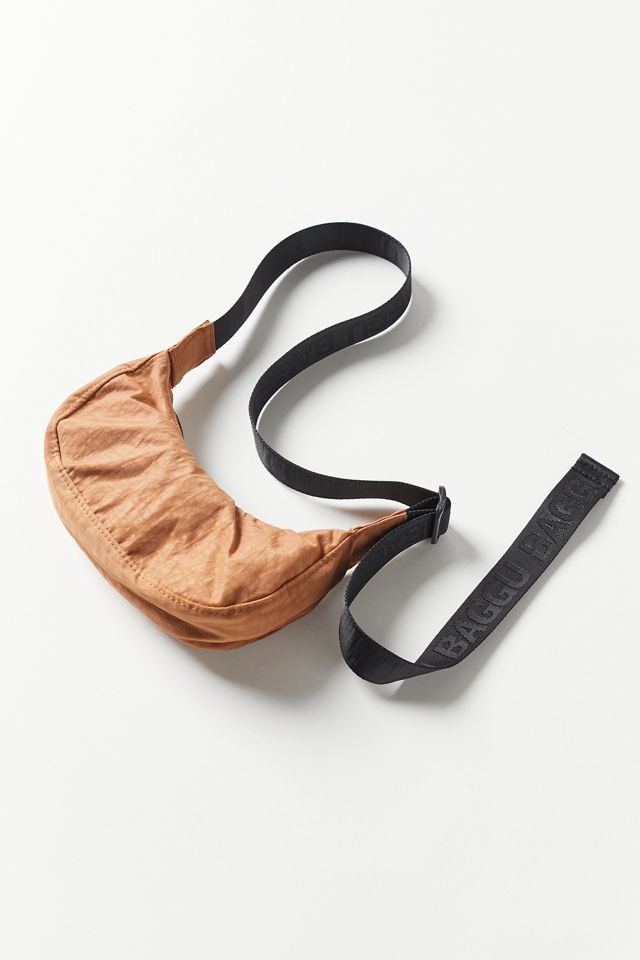 BAGGU Mini Crescent Nylon Shoulder Bag | Urban Outfitters (US and RoW)