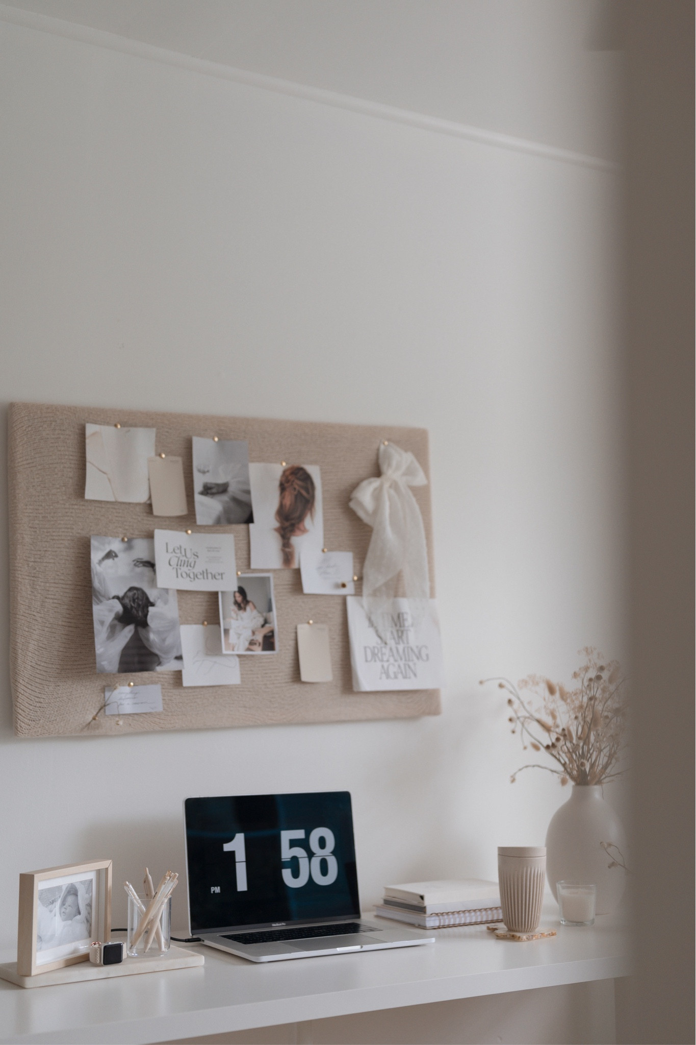 Home office desk decor inspo

I revamped a cork board from Target using fabric I had lying around the house for a fun DIY project. Similar fabric cork boards are linked.

Follow for more home interior inspo 🫶

#LTKHome