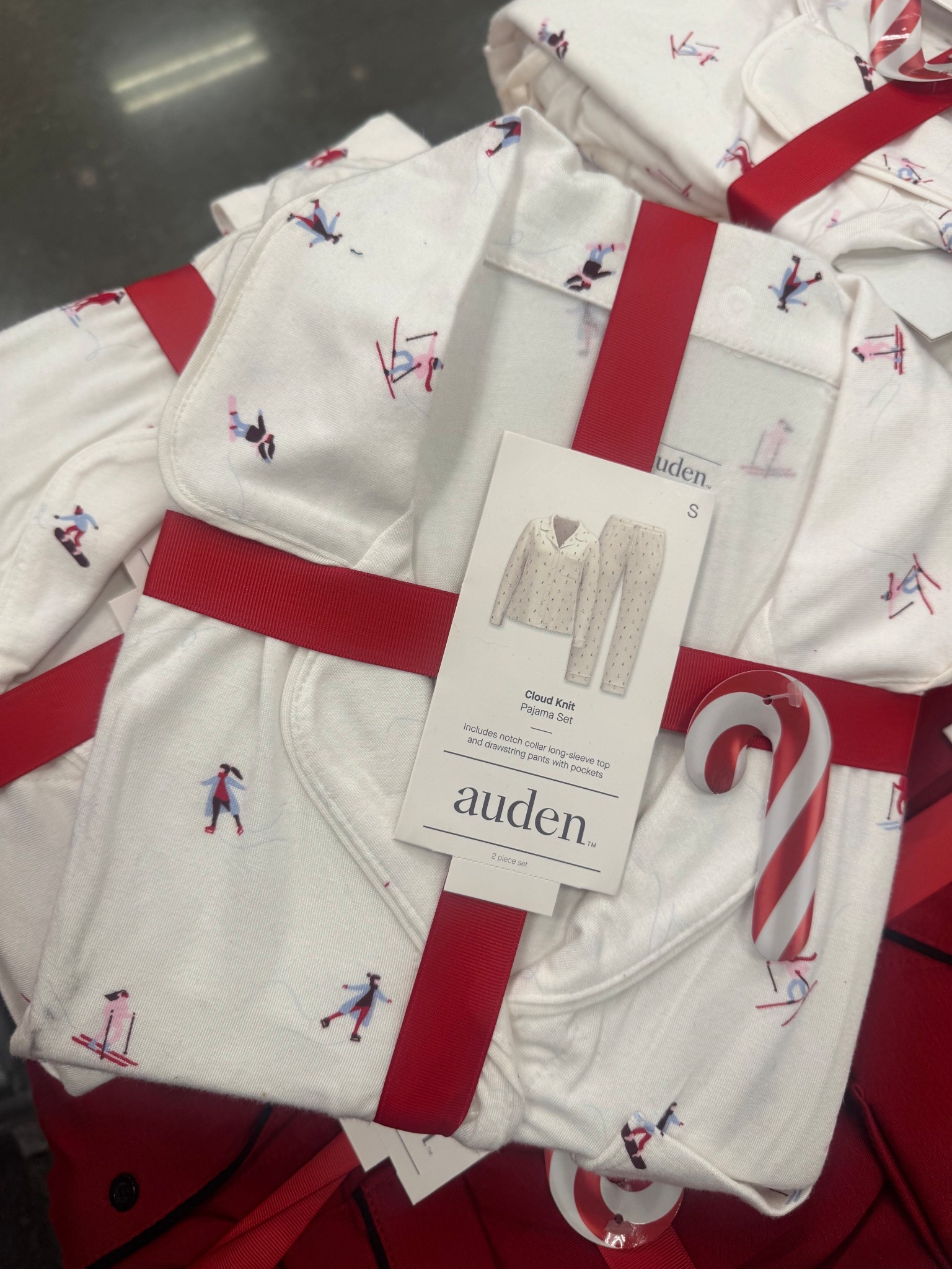 Buy now for your ski trip

#LTKGiftGuide #LTKdayinmylife #LTKgrwm