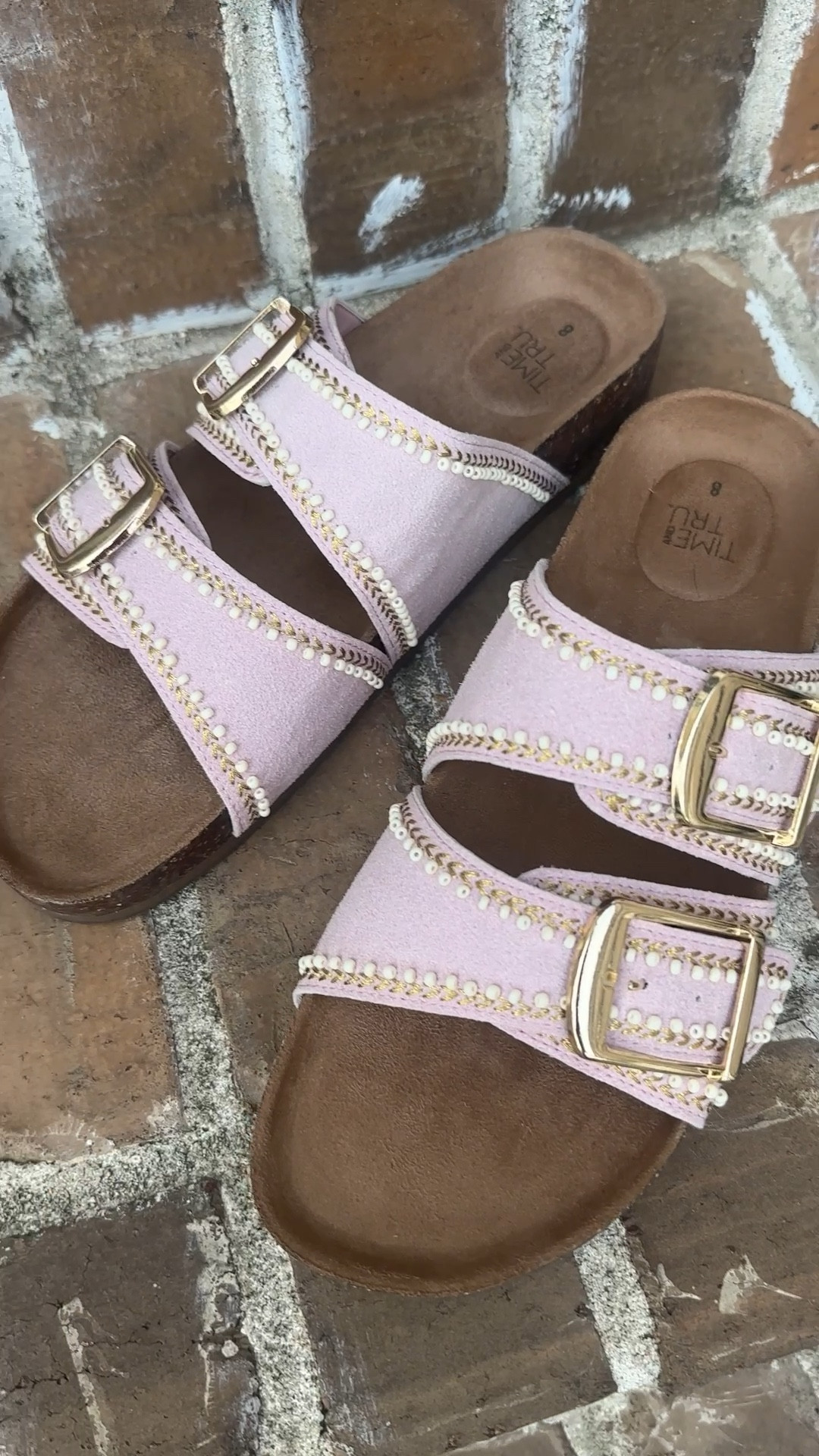 The bead detail is 😍😍😍 Memory foam. I sized up 1/2 a size!
.


#LTKSeasonal #LTKootd