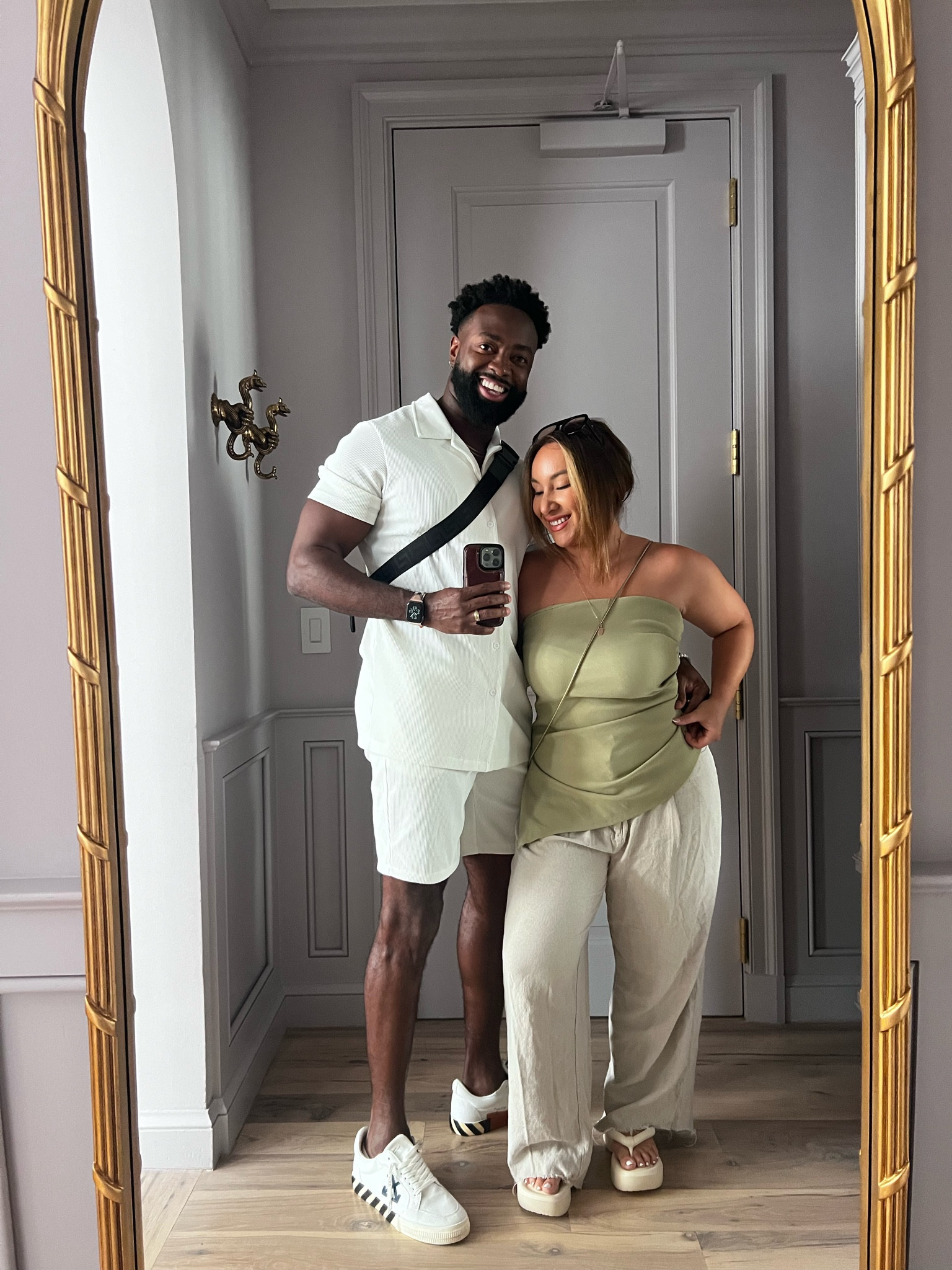 Walking around New Orleans comfy but cute. 

Shirt is Zara https://c8.is/45OZ72C 

#LTKunder100 #LTKfamily #LTKtravel