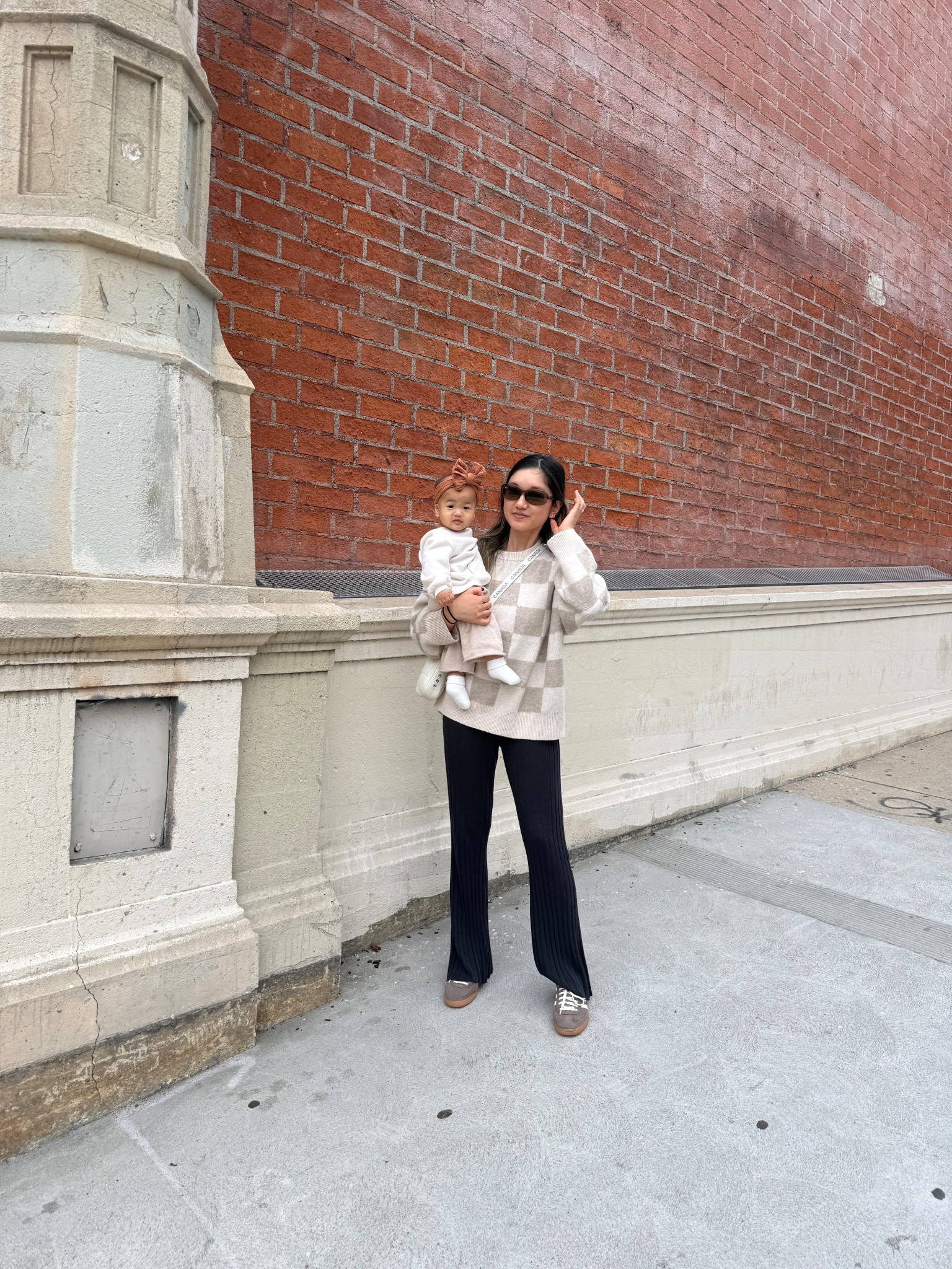 weekend fit :) love this cozy sweater! #oakandfort #momlife #momfit 

#LTKBaby #LTKmomlife #LTKKids