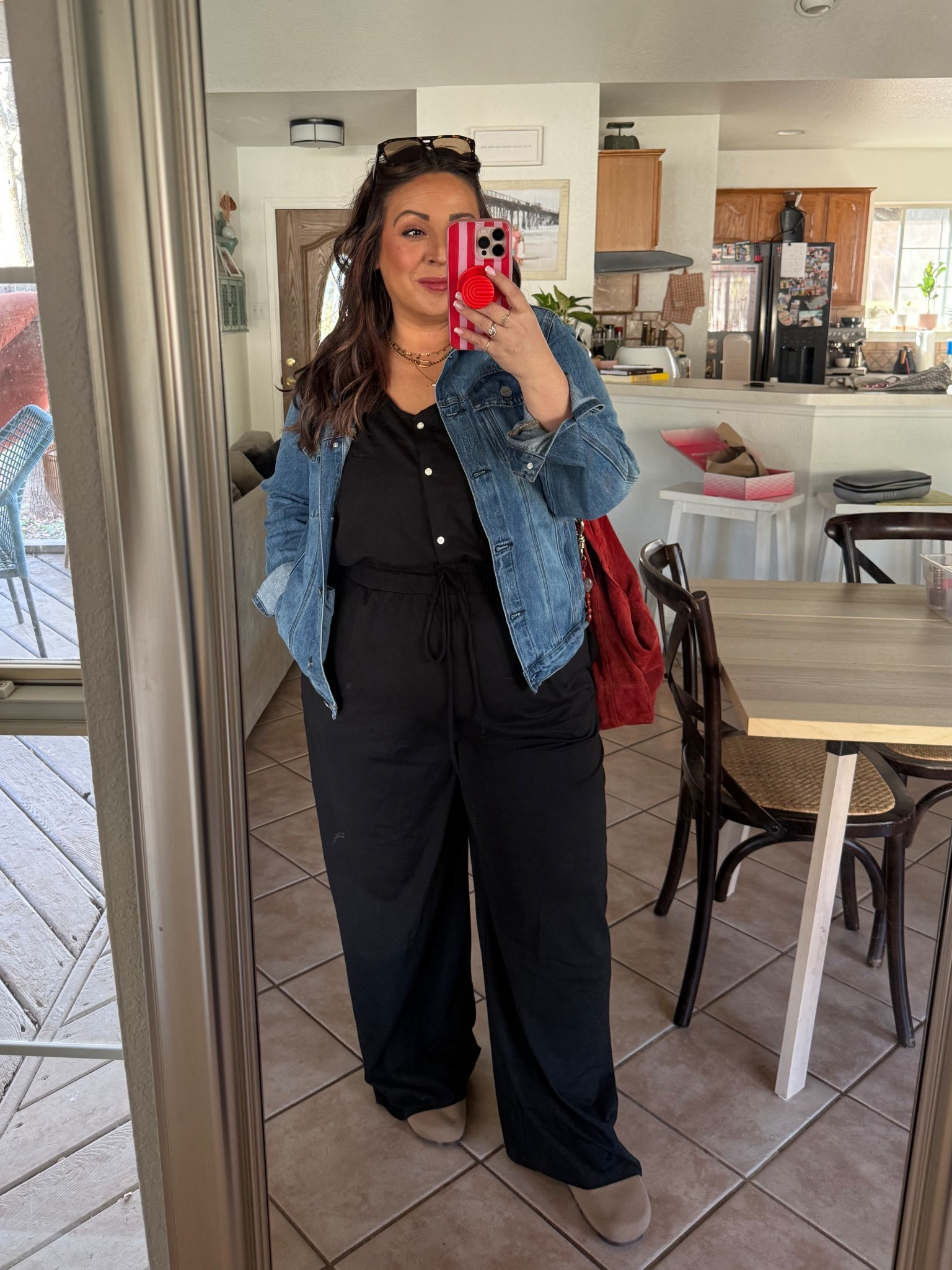 Jumpsuit for curvy girls #LTKDateNight 

#LTKootd #LTKMidsize #LTKPlusSize