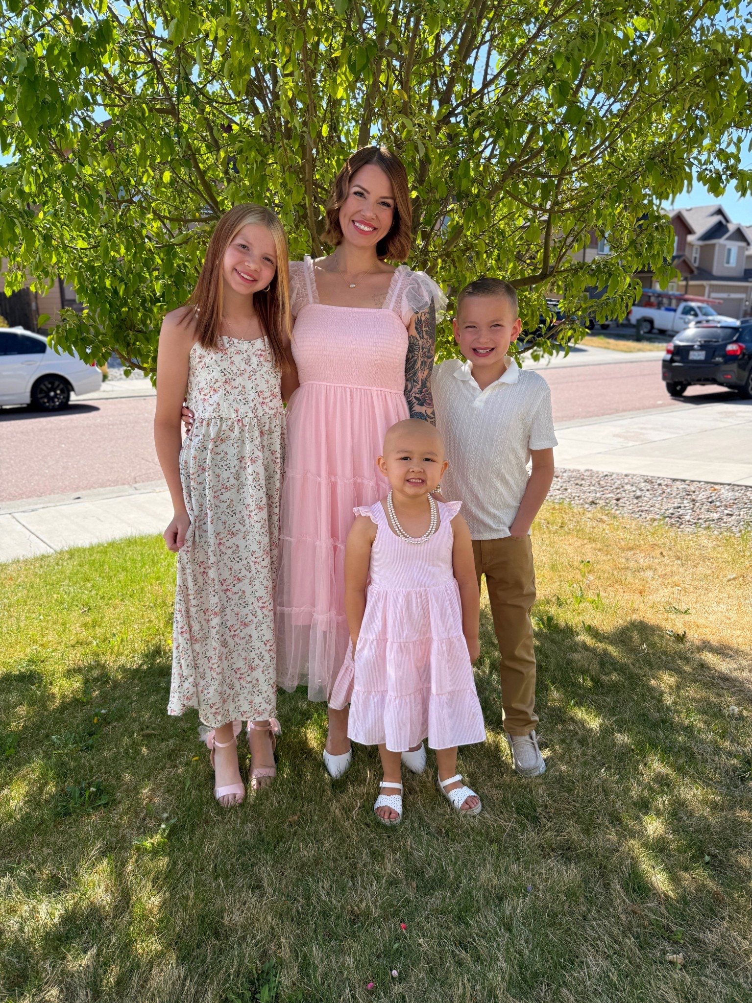 Mother’s Day pictures outfits 💕🫶🏼

#LTKootd #LTKMothersDay #LTKmomlife
