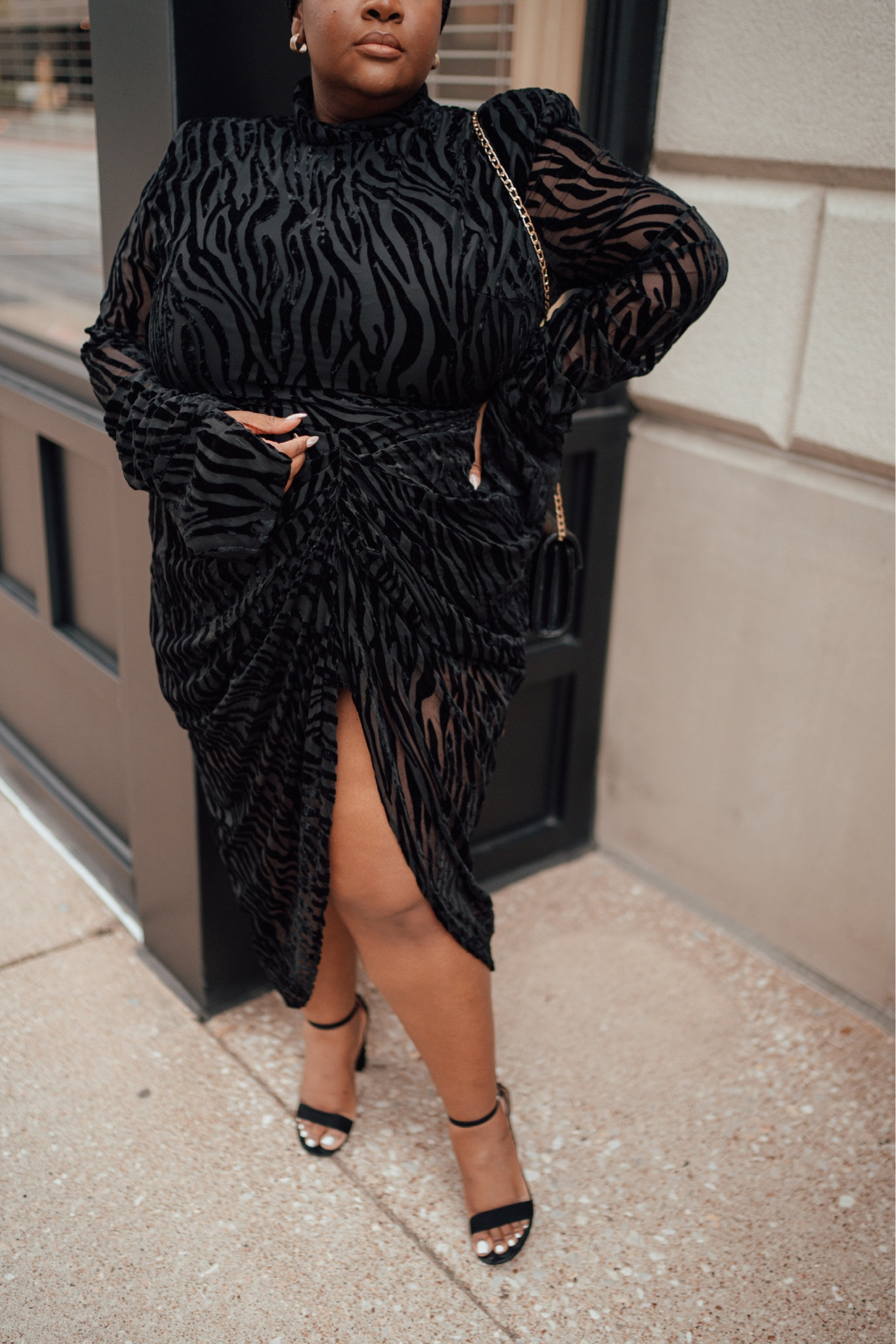 PrettyLittleThing dress back in stock!

Fall dress. Wedding guest dress. Little black dress. Closet staples. Plus size style. Plus size fashion. 

#LTKPlusSize #LTKMidsize #LTKStyleTip