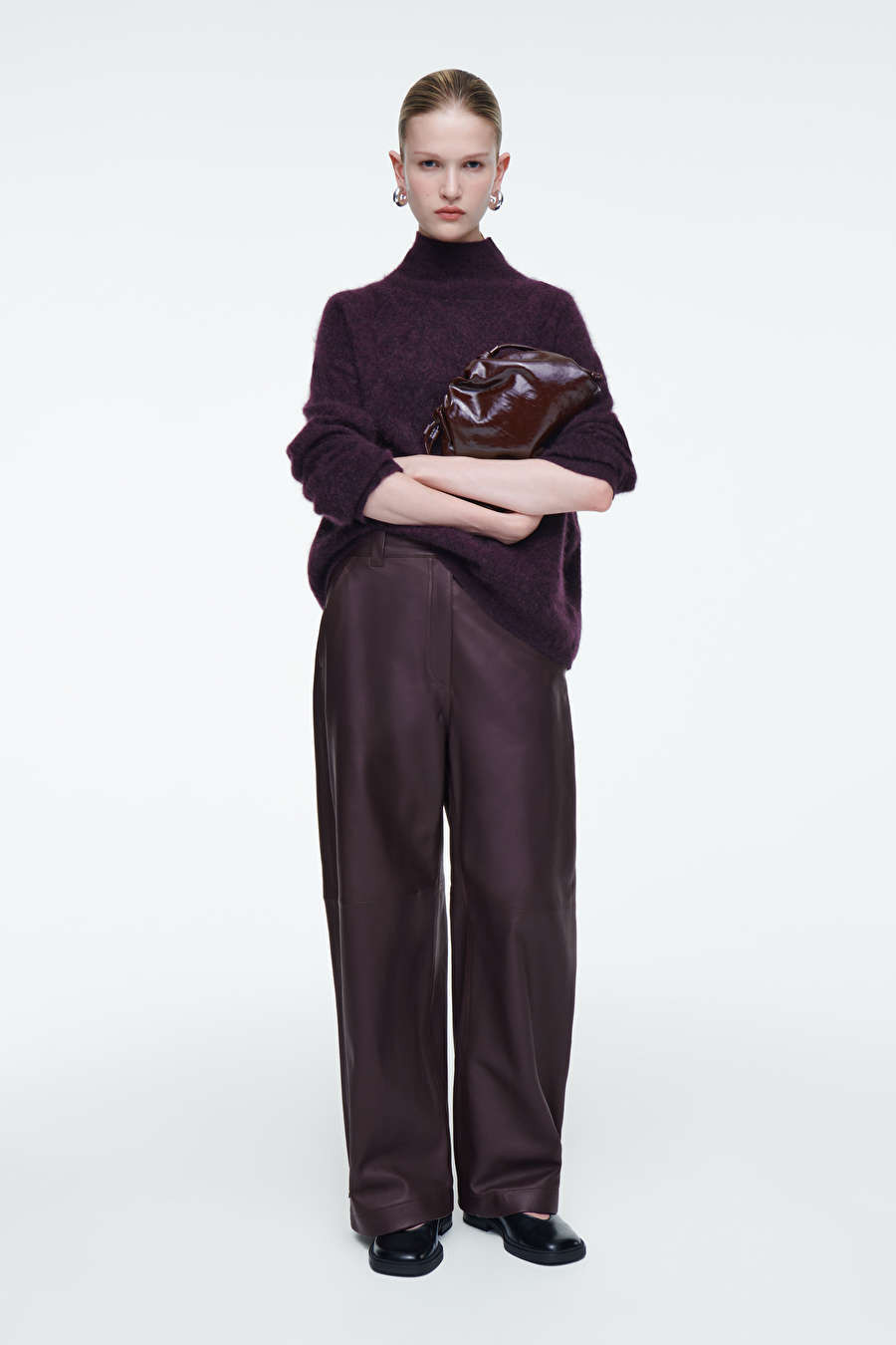 MINI CAVATELLI CLUTCH - LEATHER - BORDEAUX - COS | COS UK