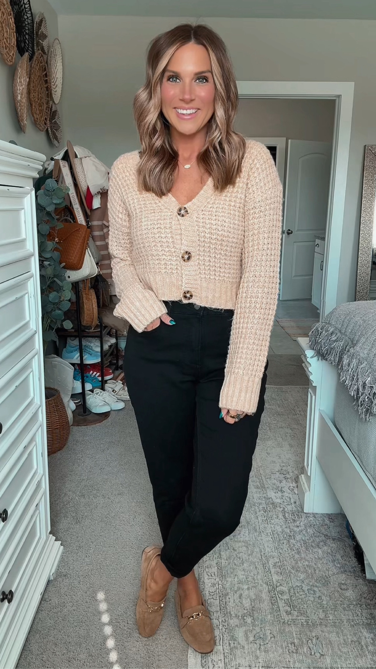 Stylish and casual outfit from Walmart! This chunky cropped tan cardigan and cropped black jeans are affordable and soooo comfy! I paired with brown suede flats and a gold necklace. Casual mom outfit, fall outfit inspo, mom outfit inspo

#LTKFindsUnder50 #LTKMidsize #LTKSeasonal