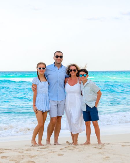 Beach family photos

#LTKxTarget #LTKtravel #LTKSeasonal