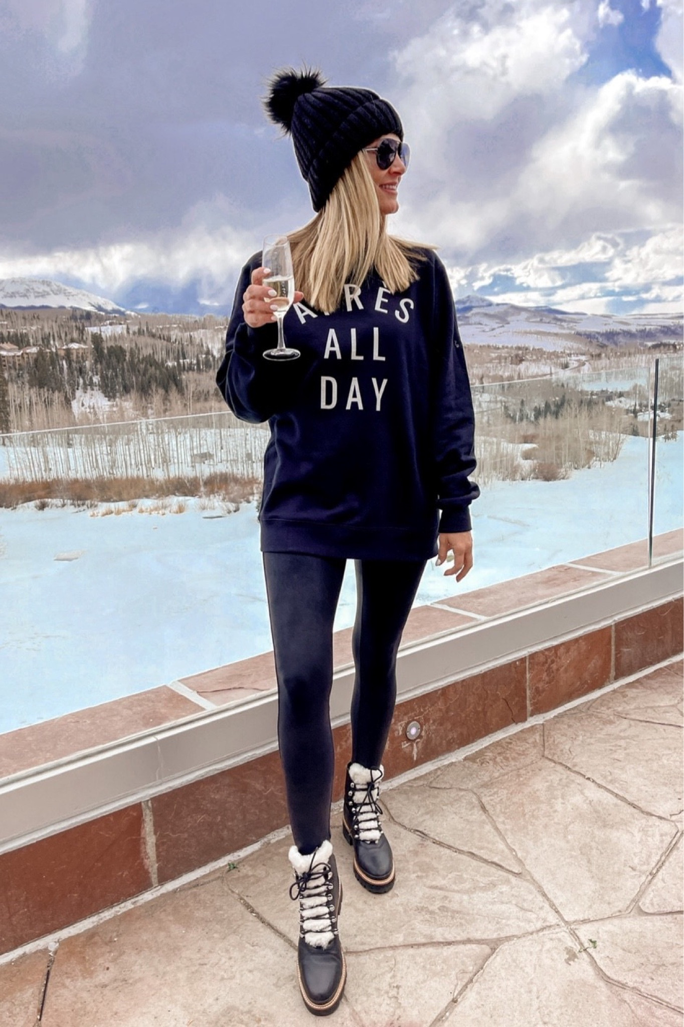 After ski outfit look. Ski apres ski outfit. Fleece lines leggings.

#LTKsalealert #LTKover40 #LTKfindsunder50