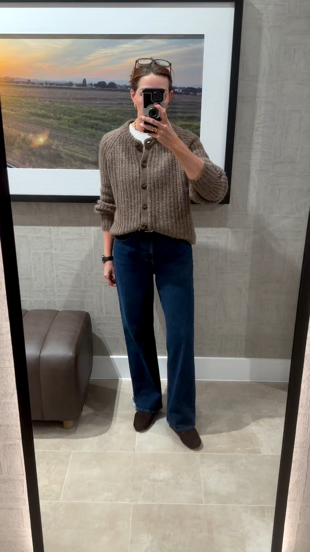 Abercrombie jeans are so good and right now there’s up to 30% off for members.
I’ve chosen 3 of my favourites.
1. 90s relaxed - I’m in a 27 reg  (dark wash)
2 wide leg - I’m in a 27 (washed black)
3 vintage straight - I’m in a 27 (medium wash) I’ve linked the exact pairs xx

#LTKuk #LTKstyletip #LTKover50style