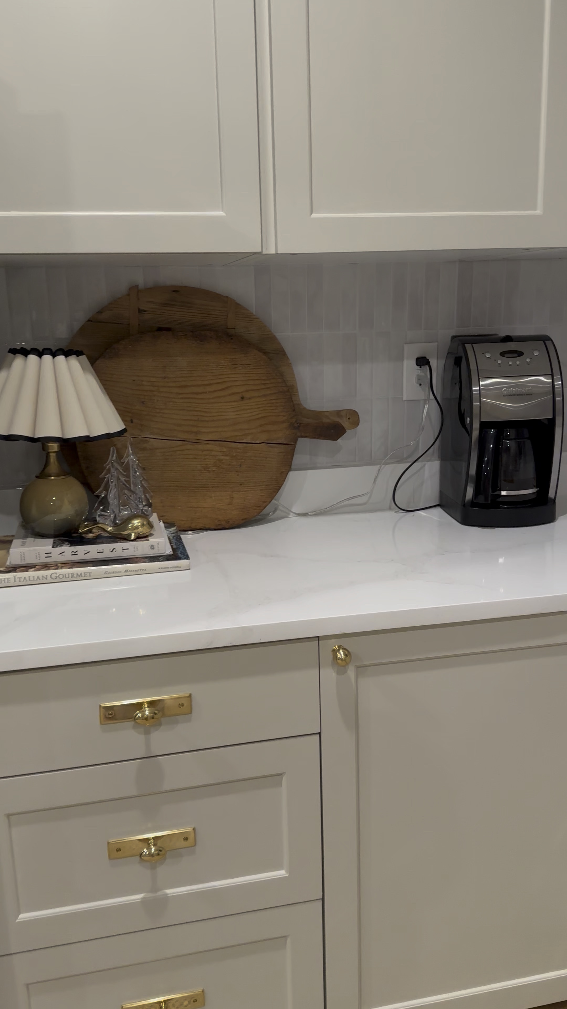 Peel & Stick tile and our exact hardware linked here! 



#LTKHome #LTKWatchNow #LTKFindsUnder50