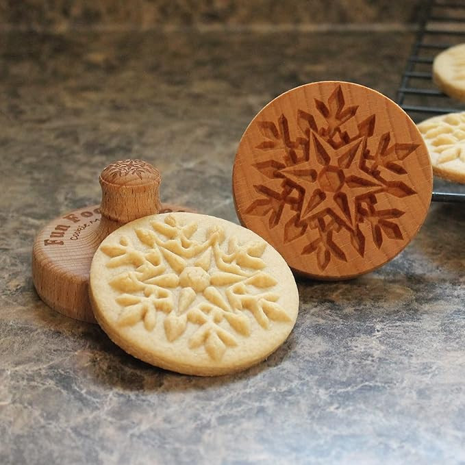 Wood Cookie Stamp, 2.5 Inch (Snowflake CS-017) | Amazon (US)