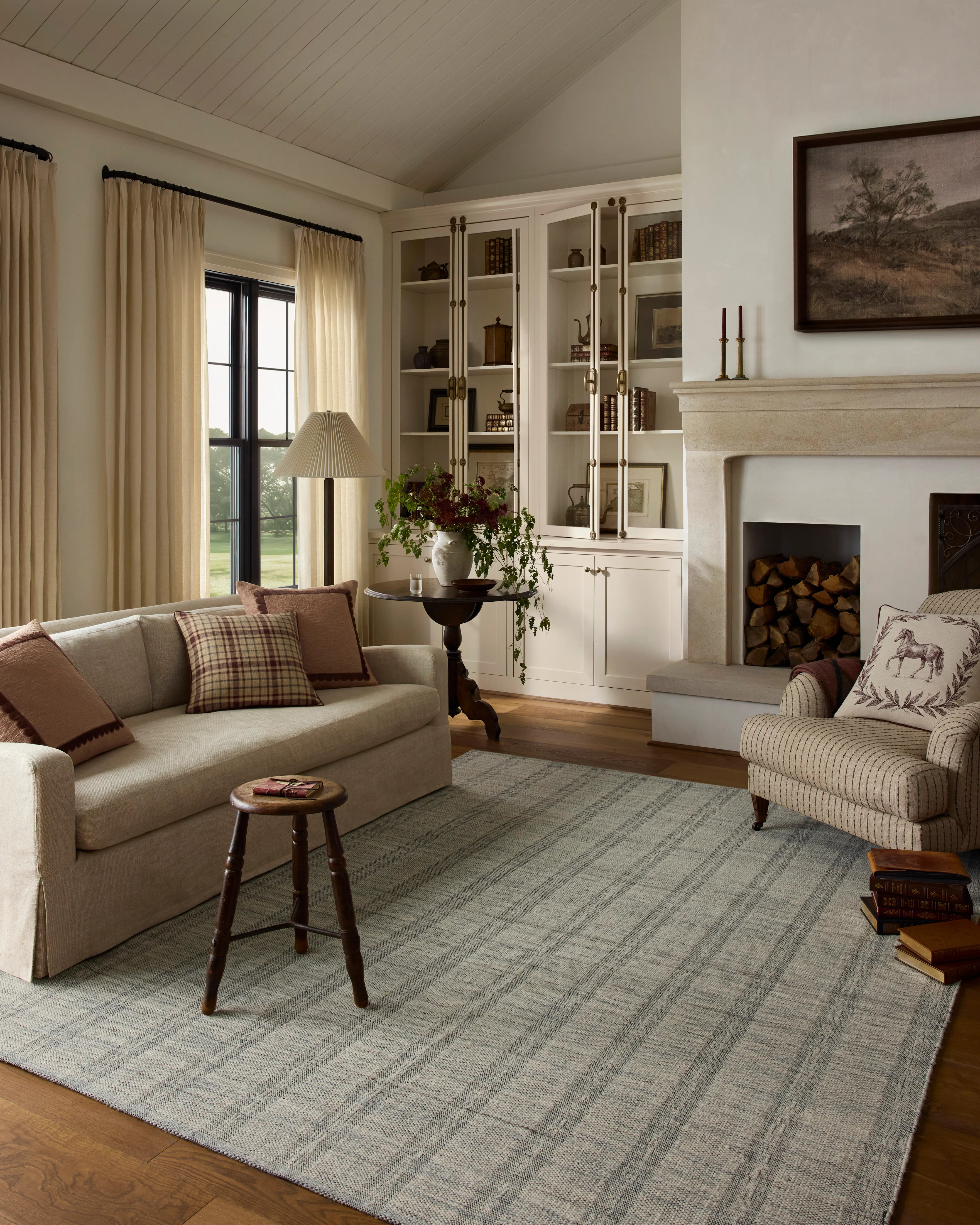 Chris Loves Julia x Loloi-Eugene-EUG-01-Sky, Ivory | Rugs Direct