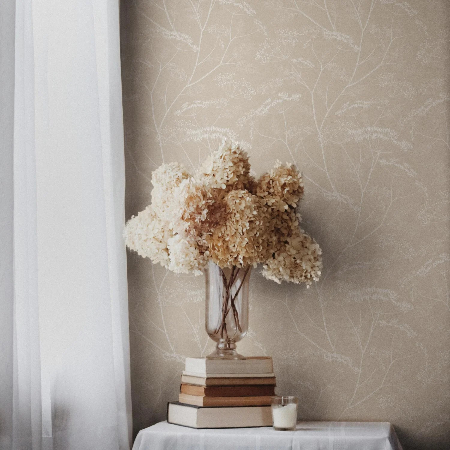 Hazelnut color botanical wildflower wallpaper | Livettes Wallpaper