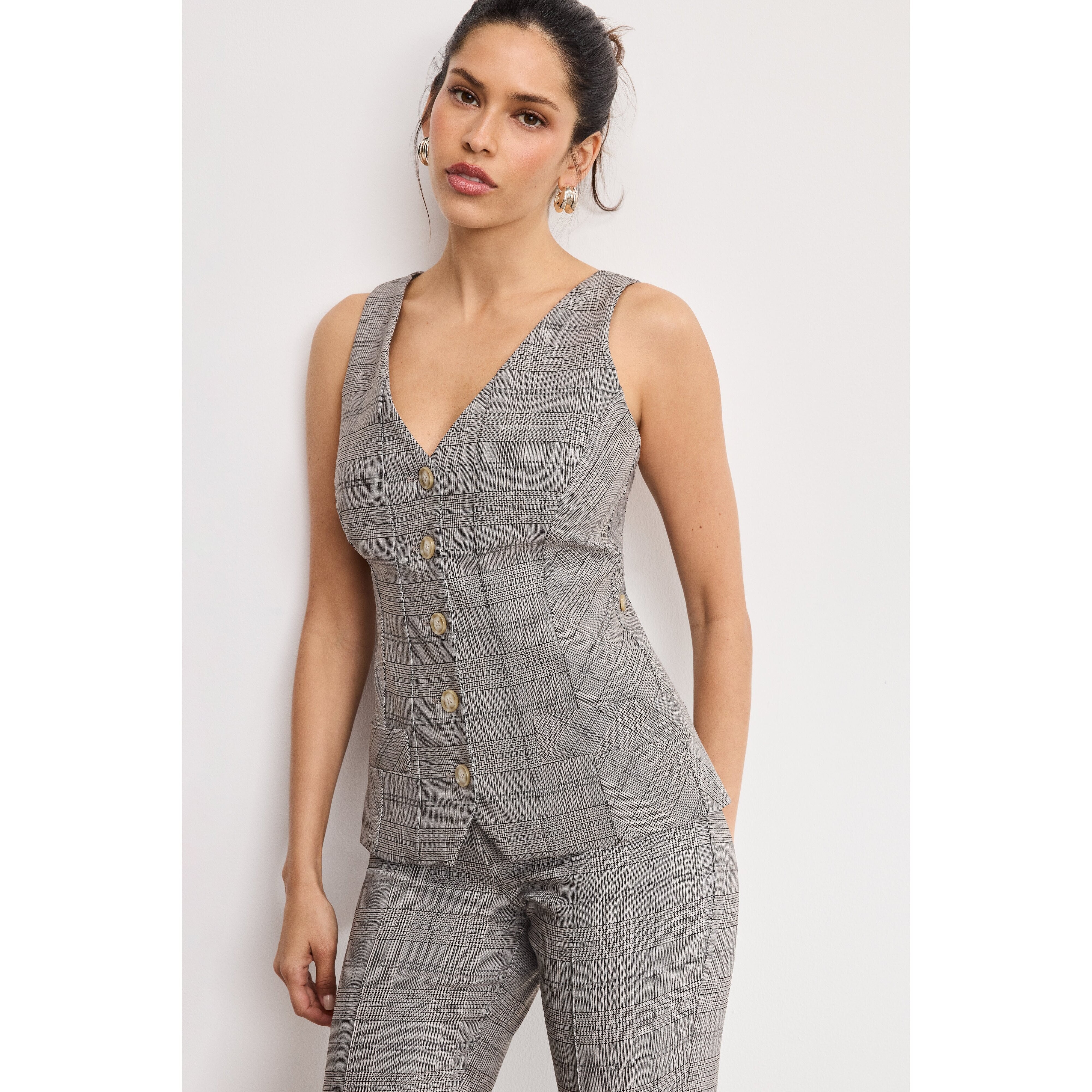 Women's Plaid Vest | Glen Plaid, Size Medium | Good American by Khlo� Kardashian | Good American