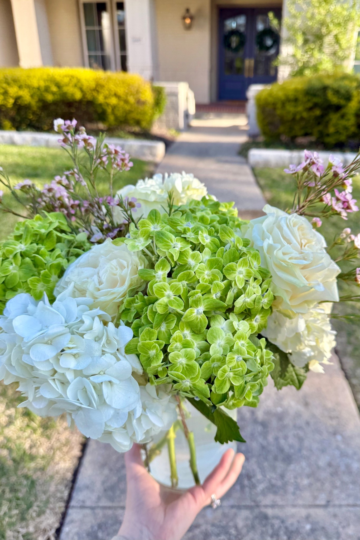 Floral arrangement thank you gift