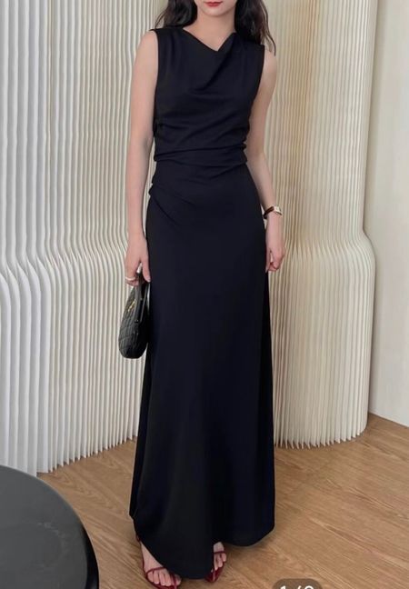 Winter wedding elegant midi dress, very stretchy and can be worn for any special occasion. Black long transitional dress piece. 

#LTKmidsize #LTKSeasonal #LTKstyletip