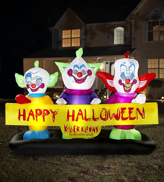 Spirit Halloween 5.5 Ft Killer Klowns from Outer Space Inflatable | Amazon (US)