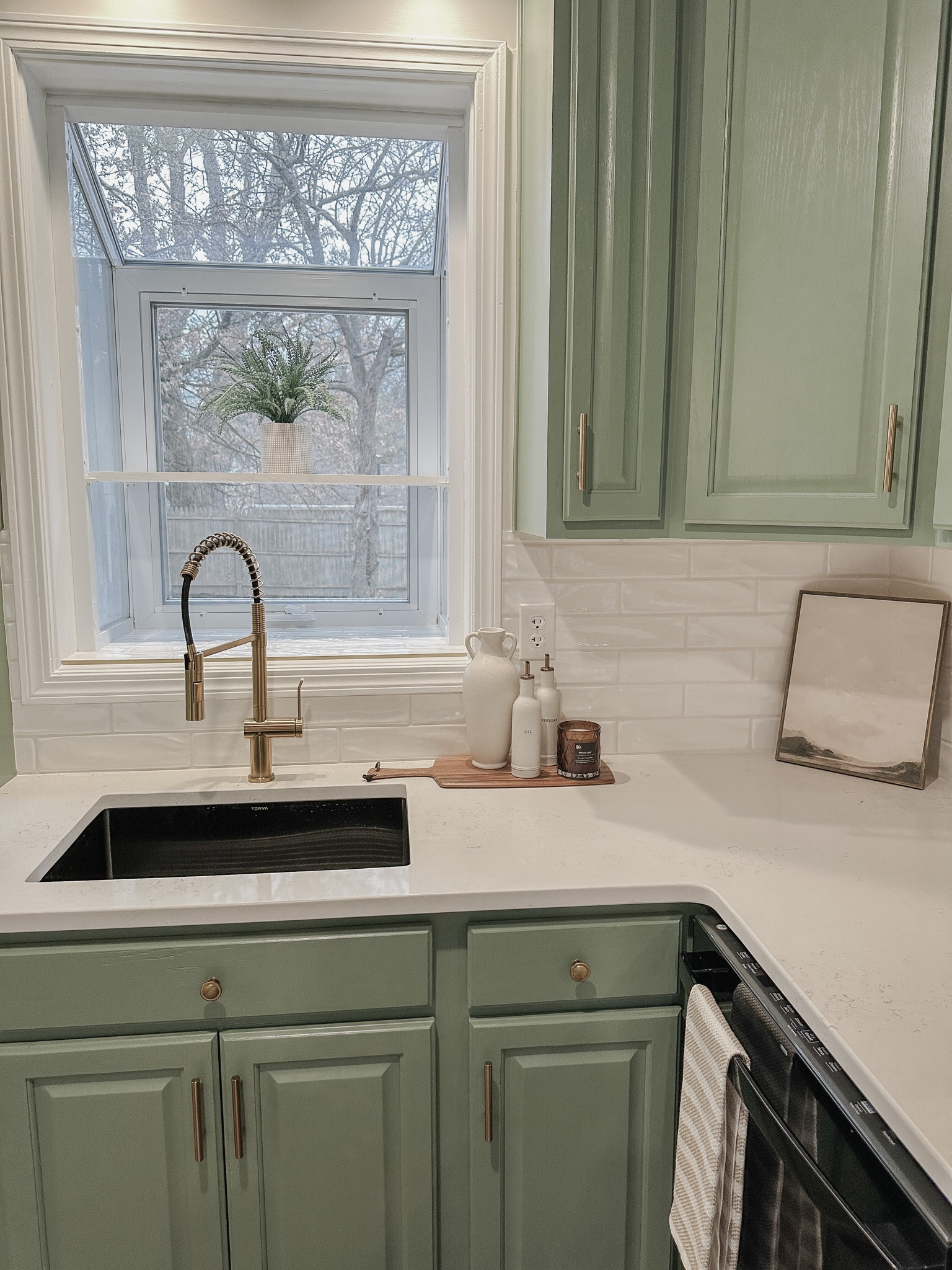 Kitchen decor // interior design // kitchen styling // magnolia home // target finds 

#LTKFind #LTKhome #LTKunder100