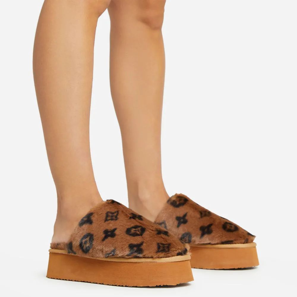 Warren Closed Toe Printed Detail Flatform Slipper In Tan Brown Faux Fur | EGO Shoes (US & Canada)