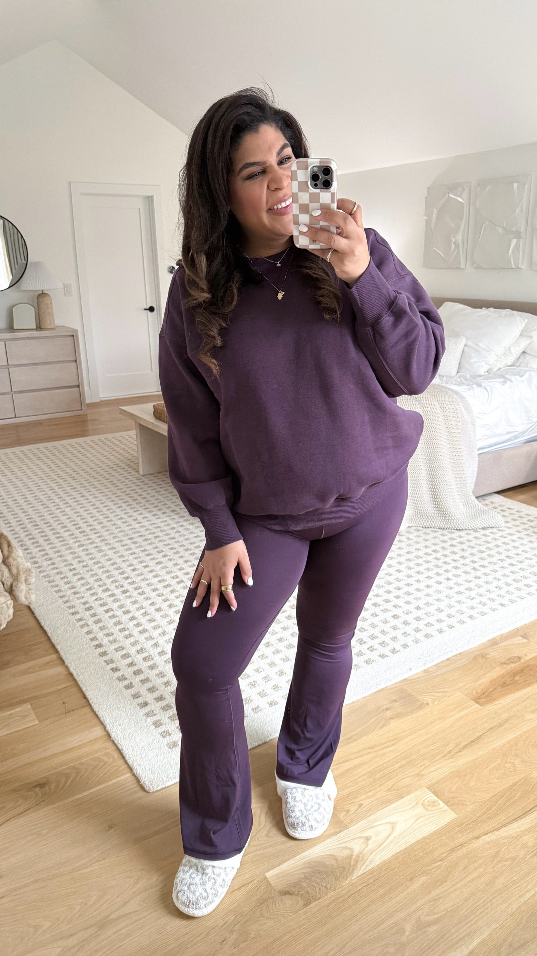 midsize ootd 1/8/26 — a monochromatic look is always a good idea! I’m 5’9” size 12/XL & 24 weeks pregnant wearing an XL in sweatshirt & L in leggings! Linking amazon options too in case aerie is sold out! 🥰 

#LTKmomlife #LTKootd #LTKMidsize