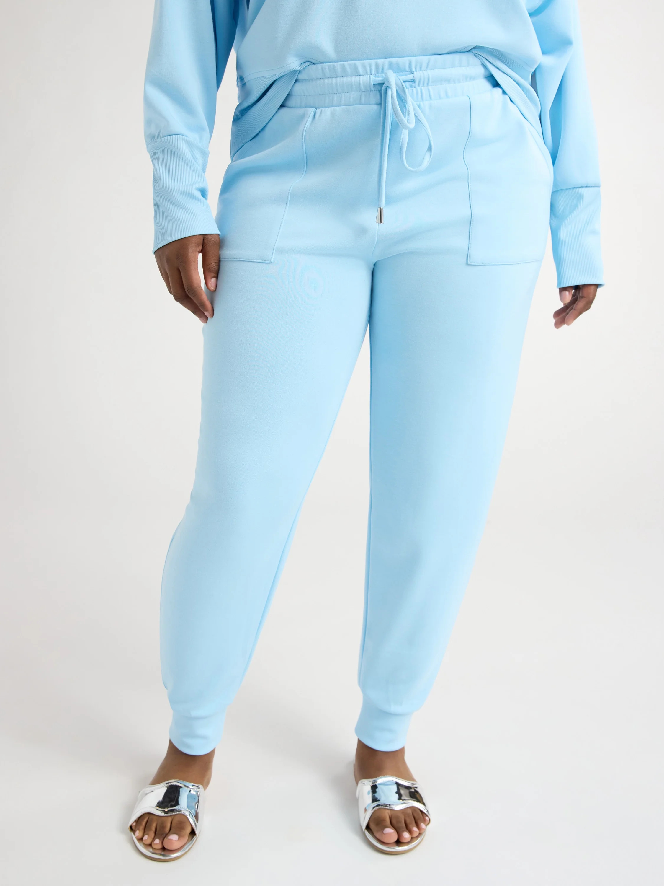 Scoop Women’s and Women’s Plus Scubaknit Joggers, Sizes XS-4X | Walmart (US)
