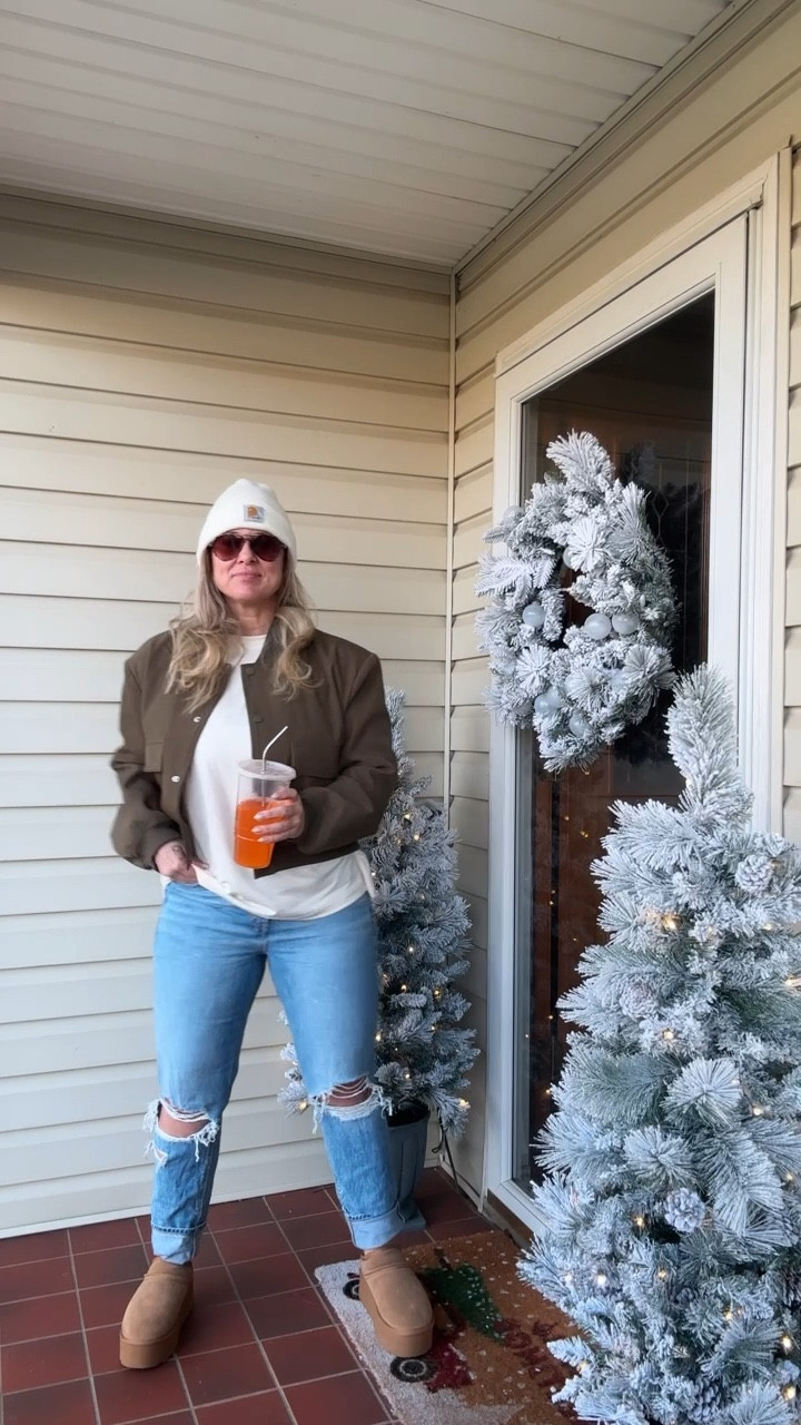 Jeans, tee and a great jacket!!
Always a great choice!
Jeans: size 8
Shirt: Large
Jacket: Large

#LTKMidsize #LTKFindsUnder100 #LTKStyleTip