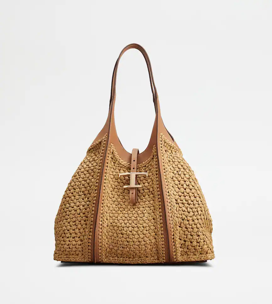 T Timeless Shopping Bag in Raffia and Leather Medium | SPARE