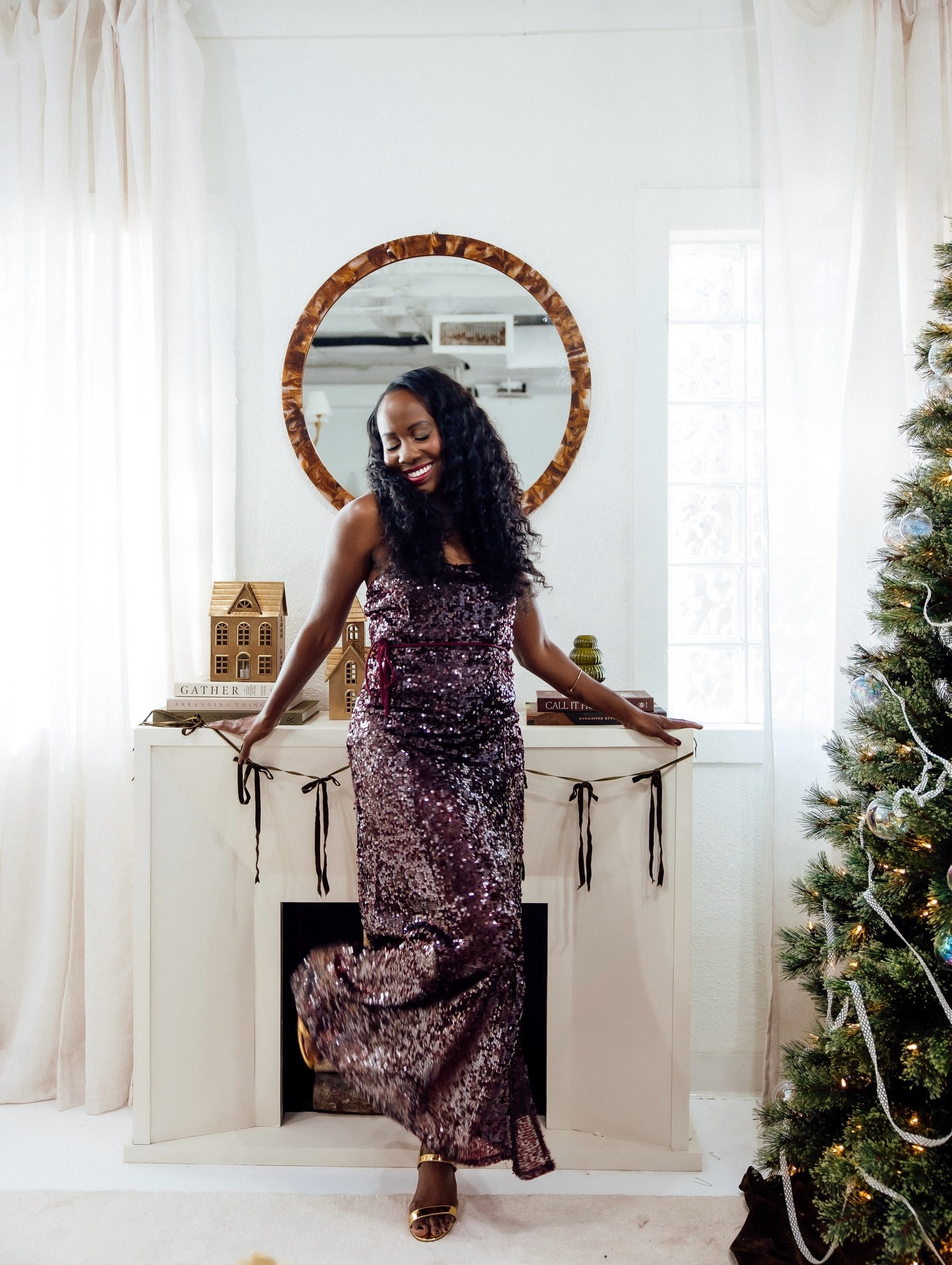 Shop this dress for your next holiday party. It’s true to size, but I sized up for a comfortable fit.

#holidaydresses #holidaydress #ootdholiday

#LTKSeasonal #LTKHoliday #LTKootd