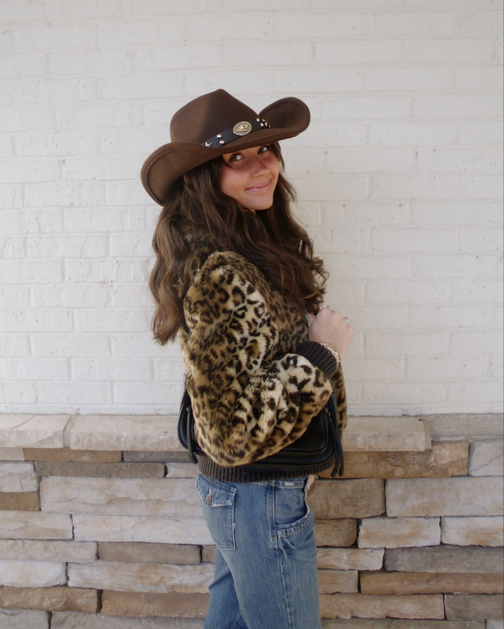New cowboy hat 𐚁


#cowboyhat #westernstyle #country #cowgirl 

#LTKU #LTKootd