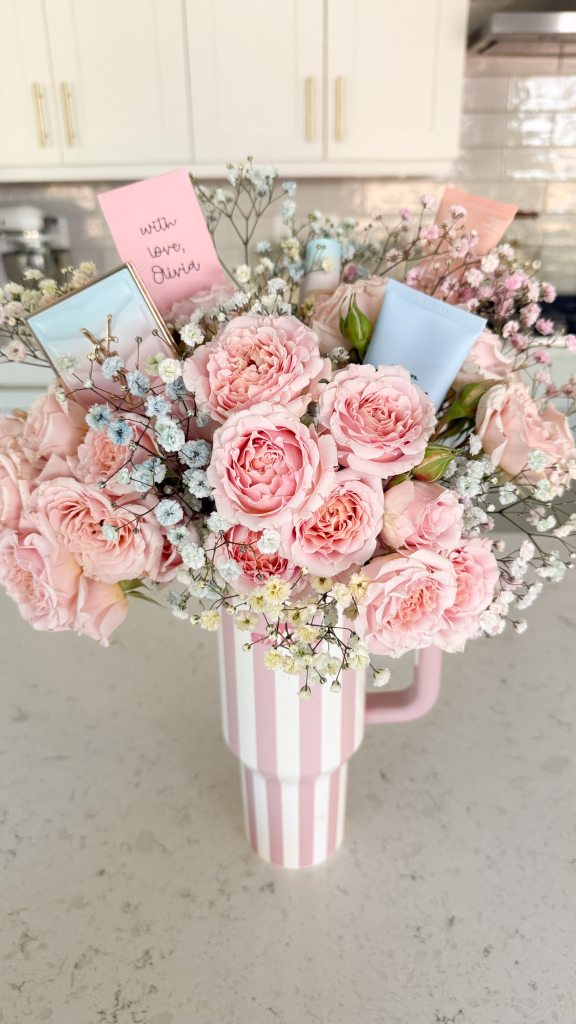 TEACHER APPRECIATION TUMBLER GIFT IDEA 🌸💄 It’s Teacher Appreciation week and this is a friendly reminder to spoil your teachers! They do so much for our kids and they deserve all the love 💕 I filled this Stanley tumbler with beautiful flowers, skincare, and cash - it turned out gorgeous!! 😍 Would make a great Mother’s Day gift too. #teacherappreciationgifts #teacherappreciationweek

Stanley tumbler, flowers, hand sanitizer, sunscreen, bamboo skewers, scotch tapee

#LTKselfcare #LTKMothersDay #LTKBeauty