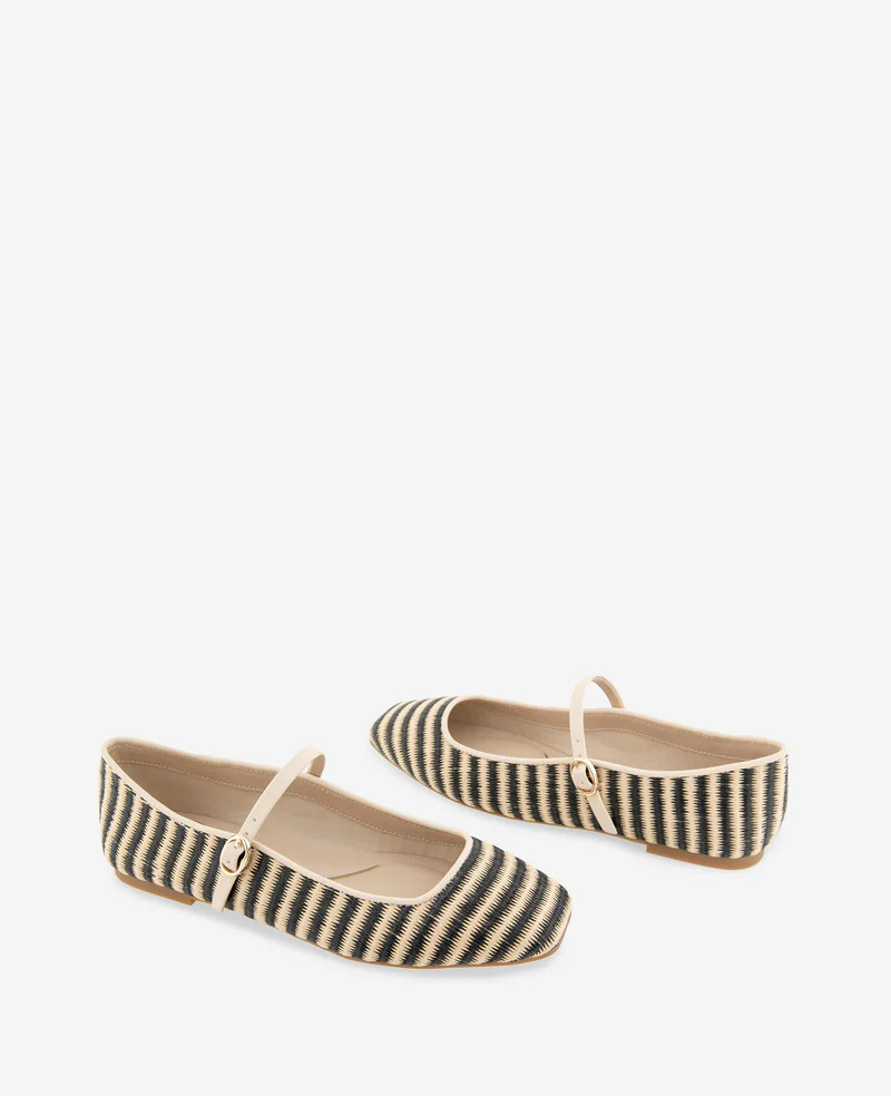 Jasper Raffia Ballet Flat | Kenneth Cole