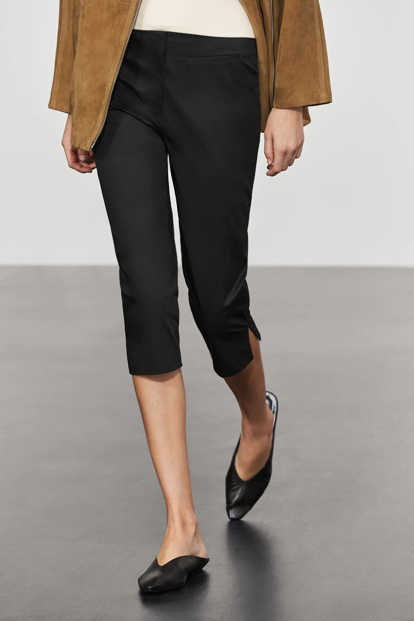 Cotton blend capris | Massimo Dutti UK