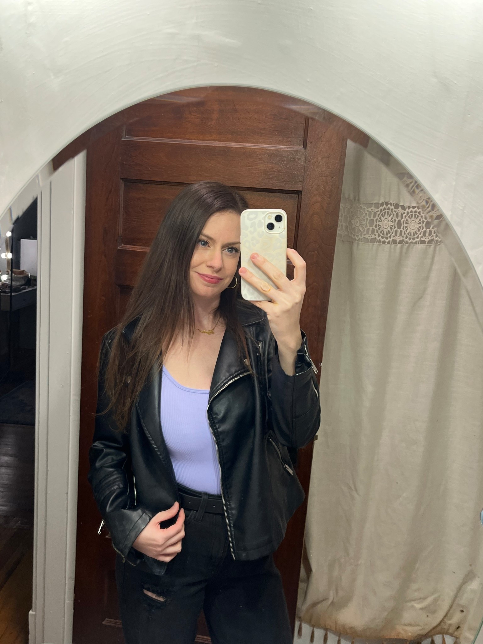 I wish yall could see my hair before using the Kristin Ess hair gloss… 

#LTKSaleAlert