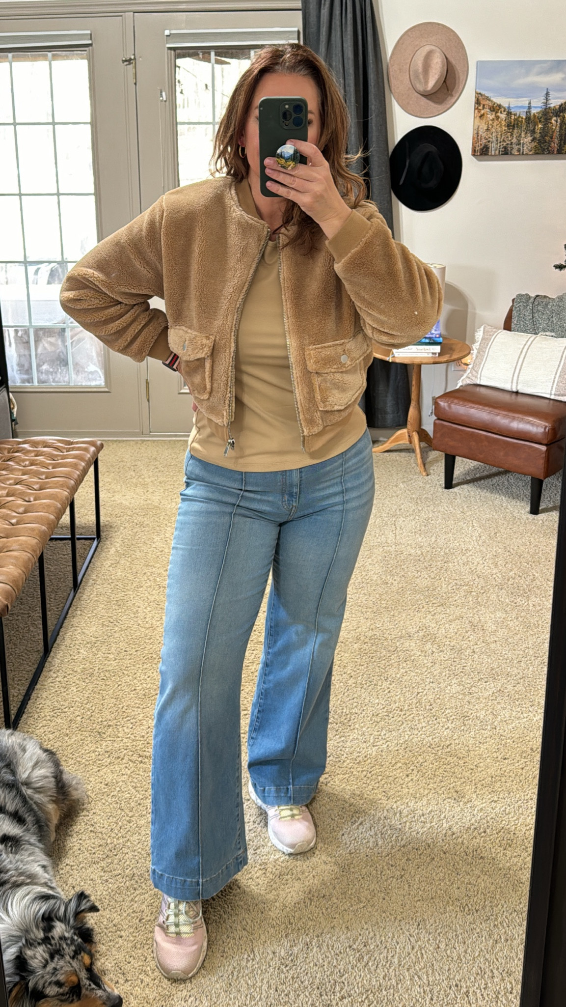 Hockey Game

#LTKmidsize #LTKSeasonal #LTKfindsunder50