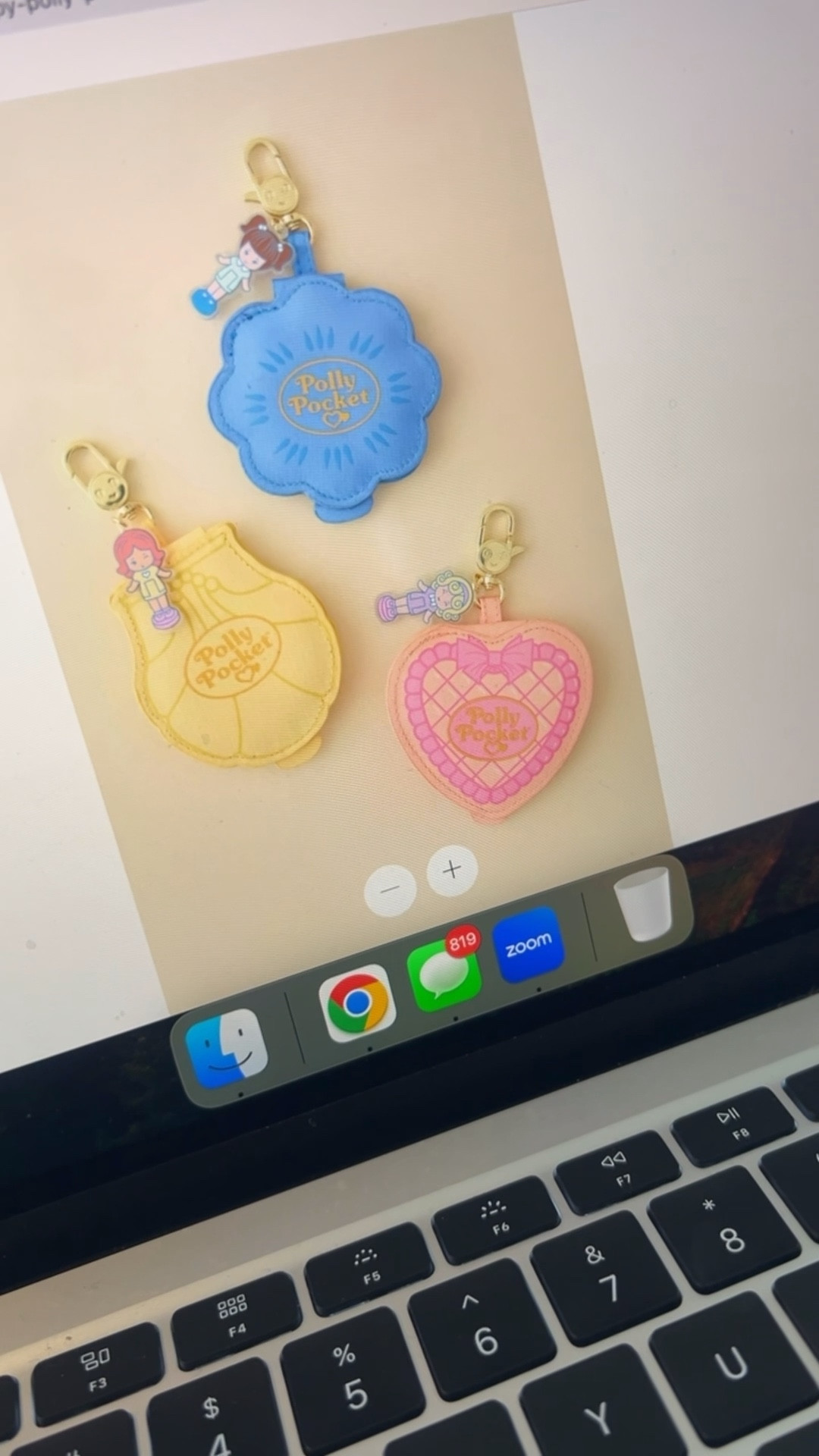 Polly Pocket compact mirror bag charm