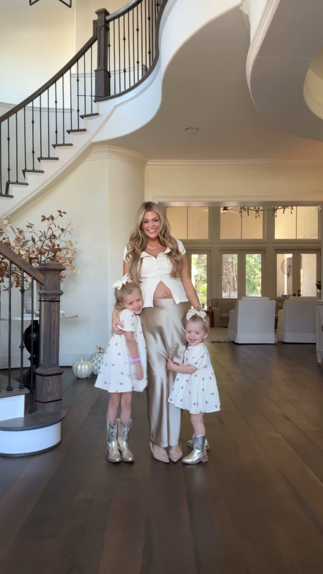 happy sunday from the crums 🤍


fall outfit, pregnant, bump friendly, family photos, nordstrom, toddler girl outfits, toddler cowboy boots, satin skirt, holiday outfit, third trimester 

#LTKFamily #LTKBump #LTKFindsUnder50