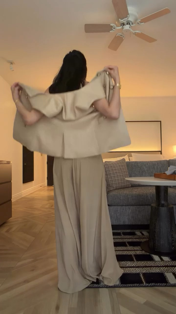 Pants and vest are sold out, but I linked more affordable styles here.

#OOTD
#summeroutfit
#classicstyle
#summerstyle
#workoutfit

#LTKWorkwear #LTKTravel #LTKootd