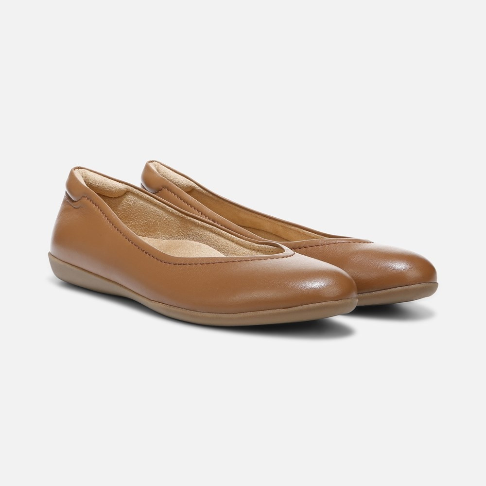 VIVIENNE FLAT | Naturalizer.ca
