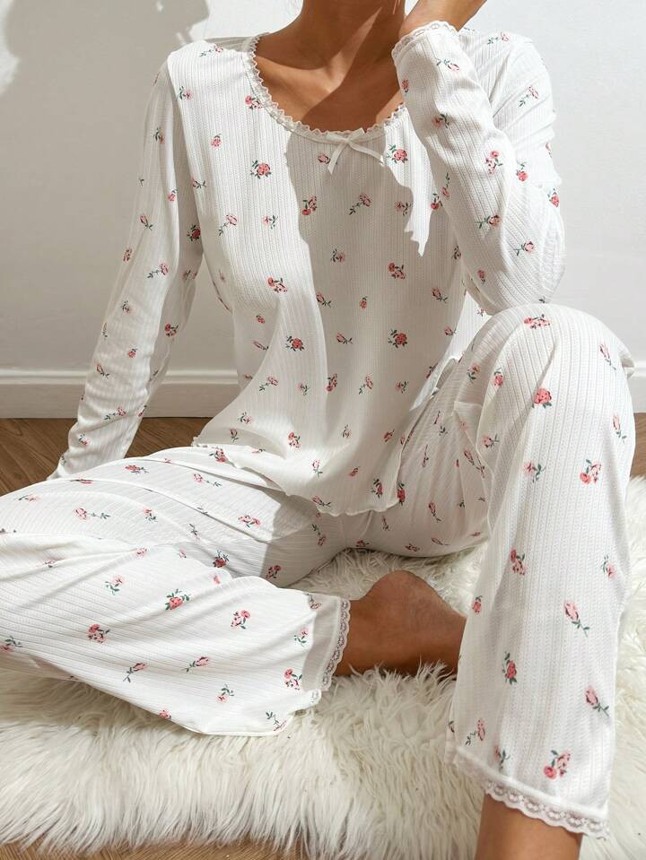 Shein CottageSlumber Ditsy Floral Print Lace Trim PJ Set / Pajama Set White Set | SHEIN