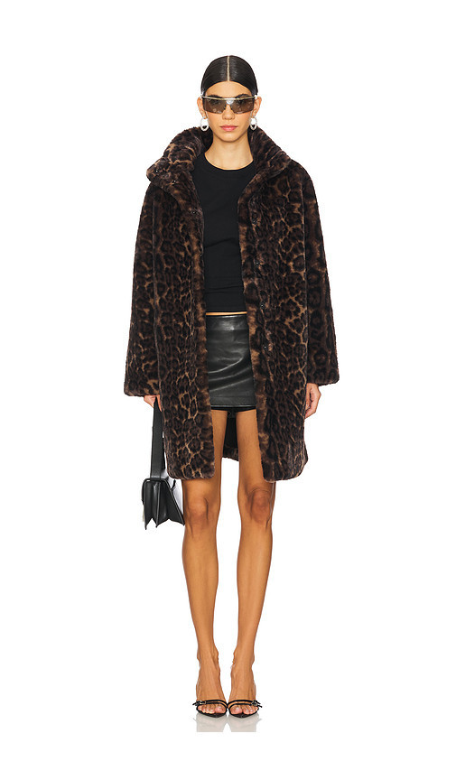 Apparis Blair Leopard Mid Length Coat en Dark Léopard. Taille L | Revolve Clothing (Global)