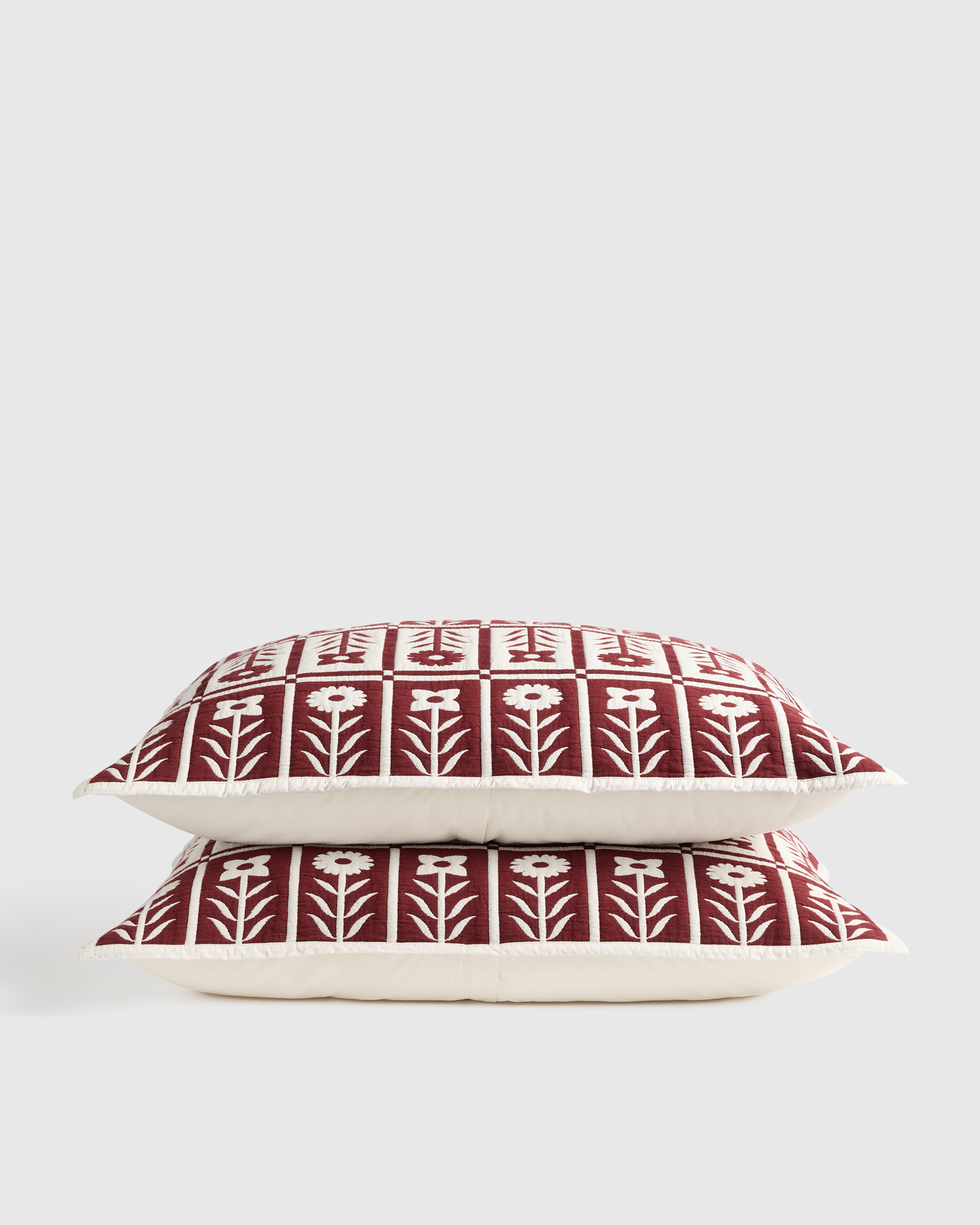 Quince | Jacquard Floral Sham Set in Burgundy, Size King, Organic Cotton | Quince