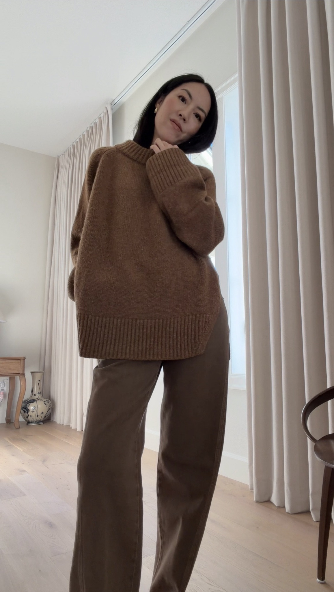 Styling my new pair of brown jeans. 

Linked here!

#monochromaticoutfit
#brownjeans
#brownsweater
#winteroutfit
#winterstyle

#LTKgrwm #LTKSeasonal #LTKootd