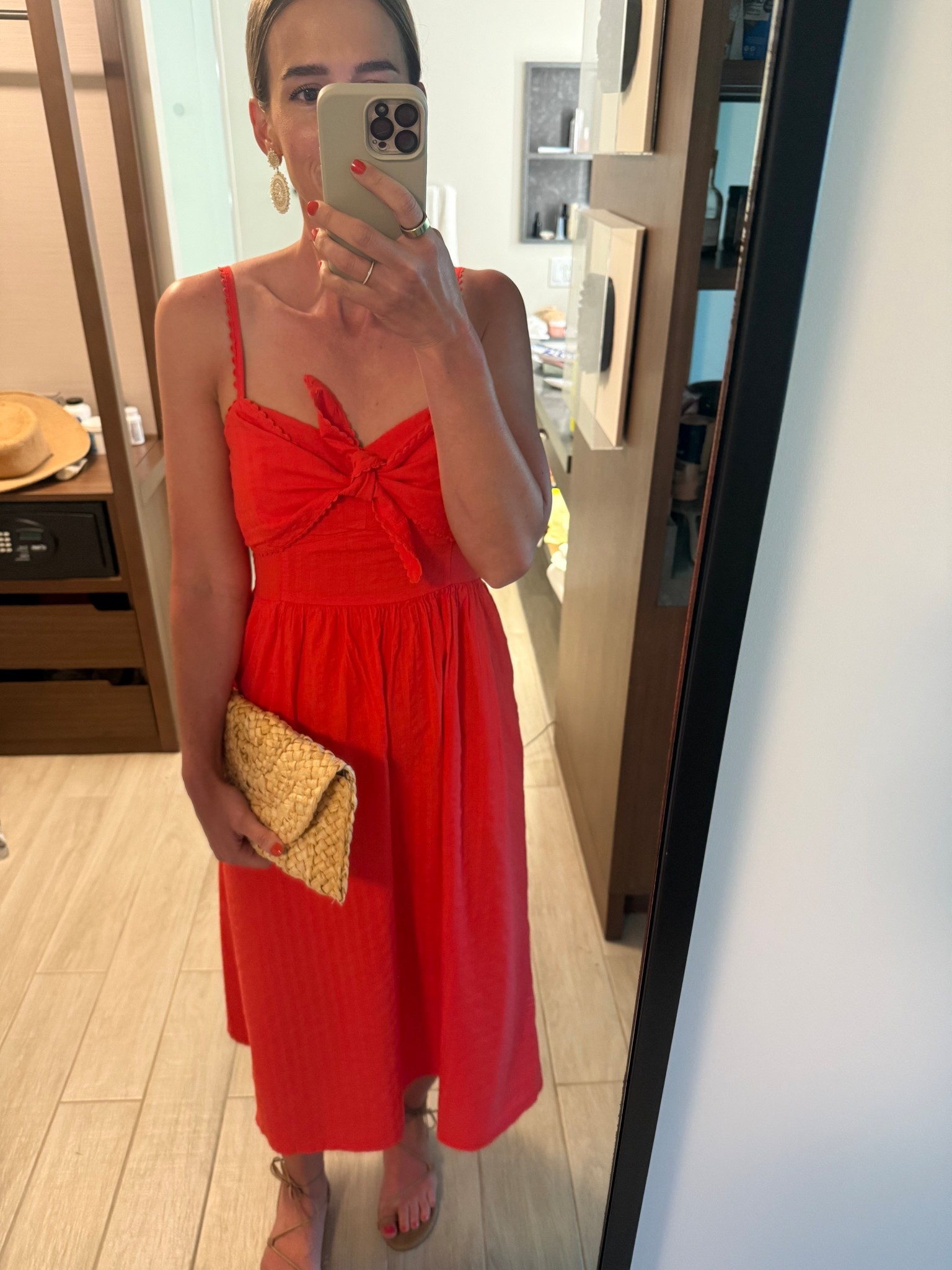 Cotton dress for under $30! 

#LTKSummerEdit