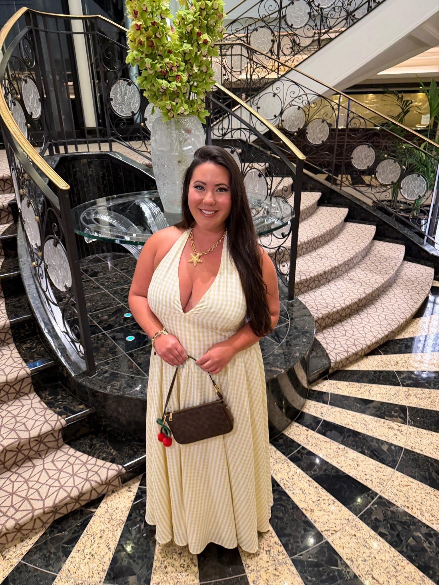 Flattering halter dress- lightweight, easy to pack!

I’m wearing the 10-12
I’m 5’1”, 170lbs, 36DD

#LTKootd